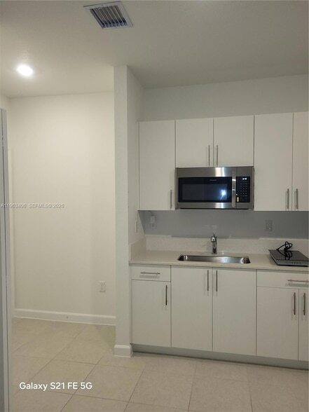 Foto del edificio - 23393 SW 133rd Ave