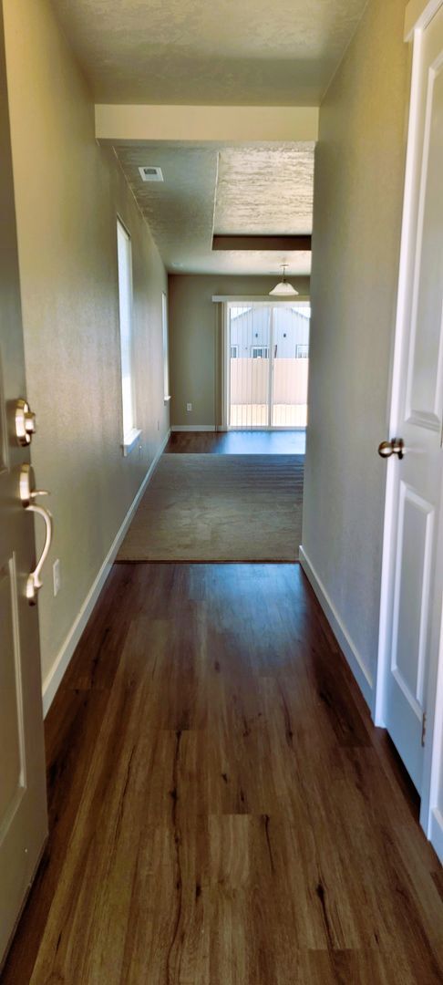 Foto del edificio - New home for Rent!