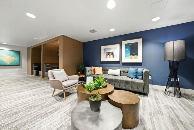 Building Photo - 1201 4th St