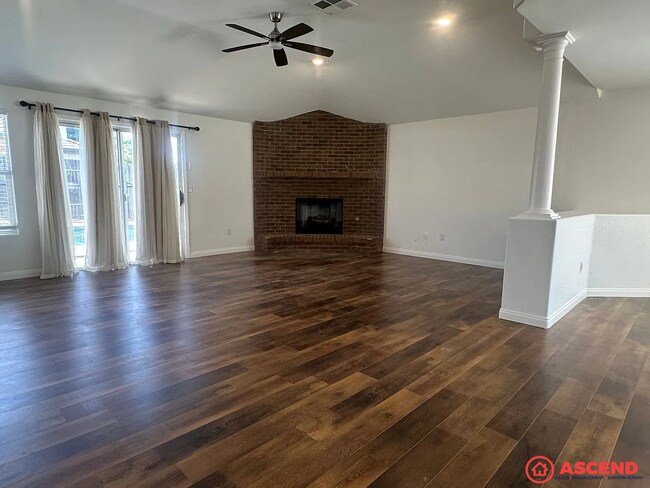 Building Photo - 10407 Loughton Ave