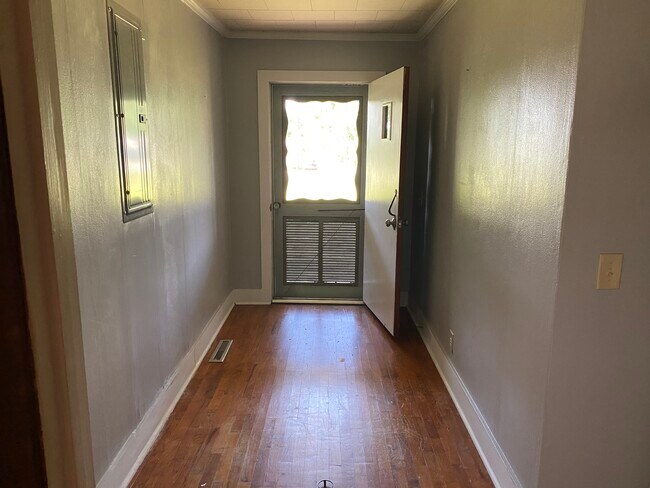 Foto del edificio - 780 Soperton Hwy