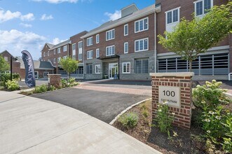 Building Photo - 100 E Putnam Ave