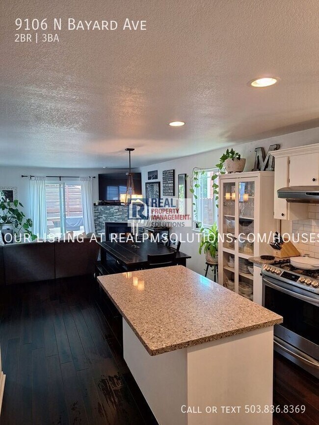 Foto del edificio - 9106 N Bayard Ave