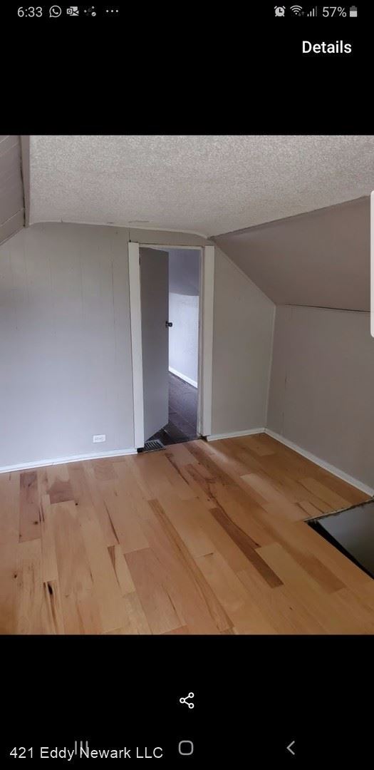 Building Photo - 3 br, 1 bath House - 262 W Main St