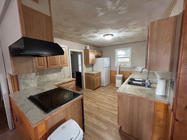 Building Photo - 4565 Cassia Rd