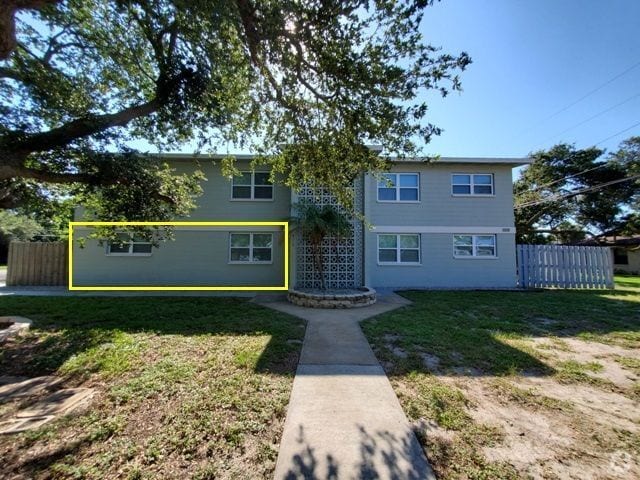 Building Photo - 8210 Orange Ave
