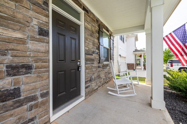 Building Photo - Spacious 4-Bedroom Gem with 2.5 Baths –2216 Sussex Road in York, SC with Clover Schools!
