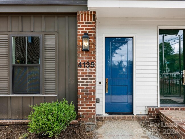 Building Photo - 4135 Selwyn Walk Ct
