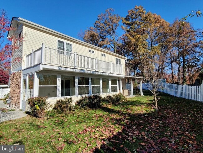 Foto del edificio - 7122 Oak Ridge Rd