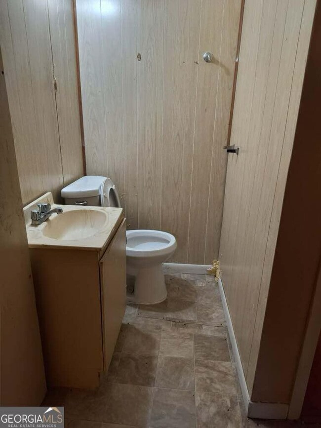 Foto del edificio - 4748 Sylvan Dr
