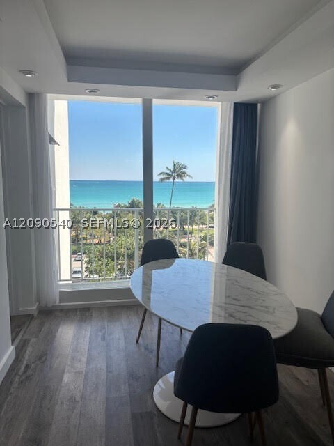 Building Photo - 6450 Collins Ave