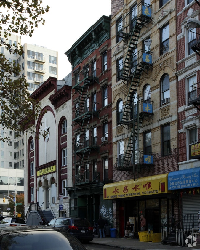 Primary Photo - 124 Forsyth St