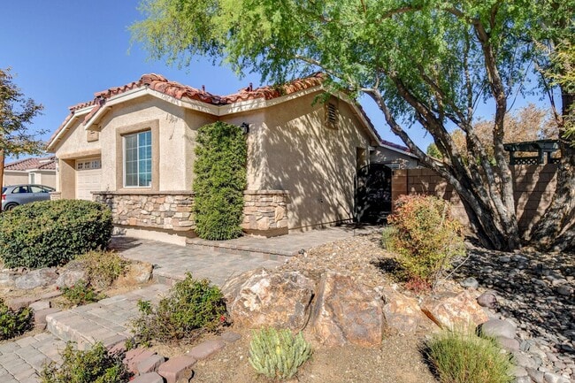 Building Photo - Stunning Aliante Single-Story with Casita ...