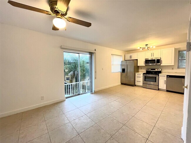 Foto del edificio - 4071 N Dixie Hwy