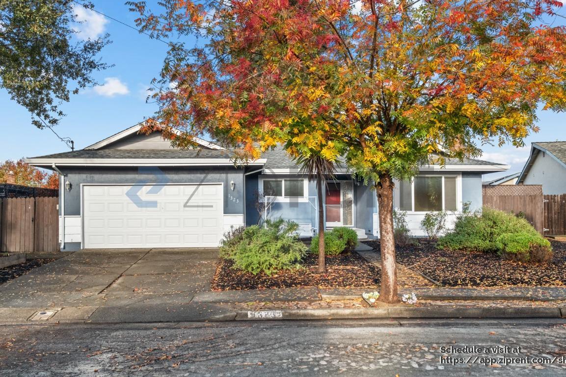 Foto principal - 1323 Harwood St