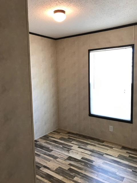 Foto del edificio - 69 Farmington Dr