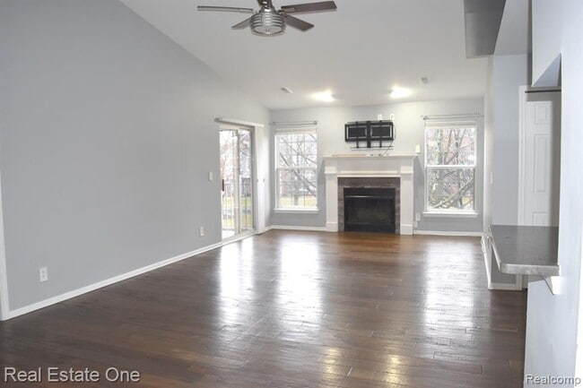 Building Photo - 4717 Berkshire Dr