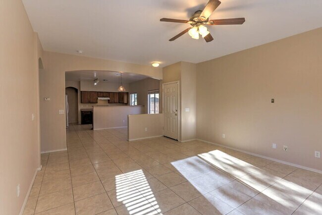 Foto del edificio - Located in beautiful Rancho Sahuarita!!!!!!!!!!!!