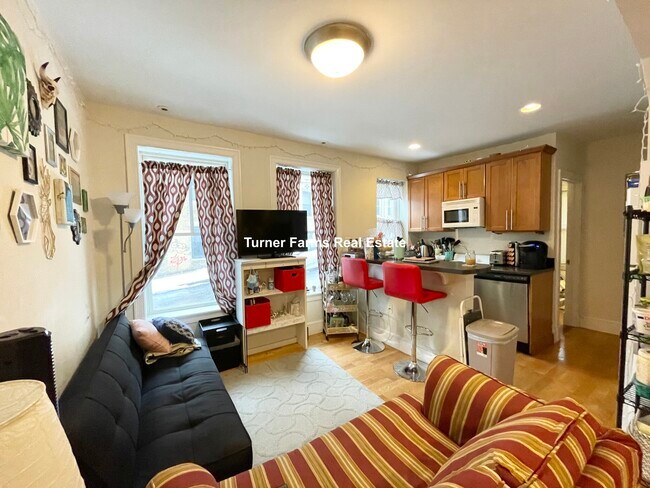 Foto del edificio - 836 Huntington Ave