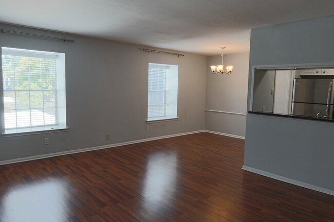 Building Photo - 3730 Fairfield Ave