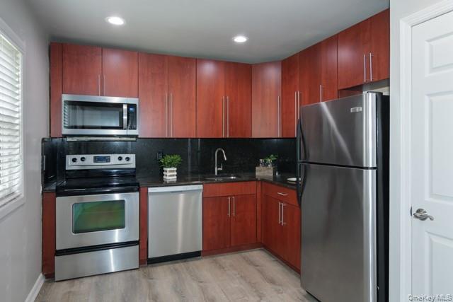 Foto del edificio - 40 Middleton Rd