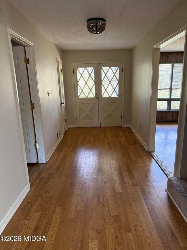 Foto del edificio - 803 Captain Kell Dr