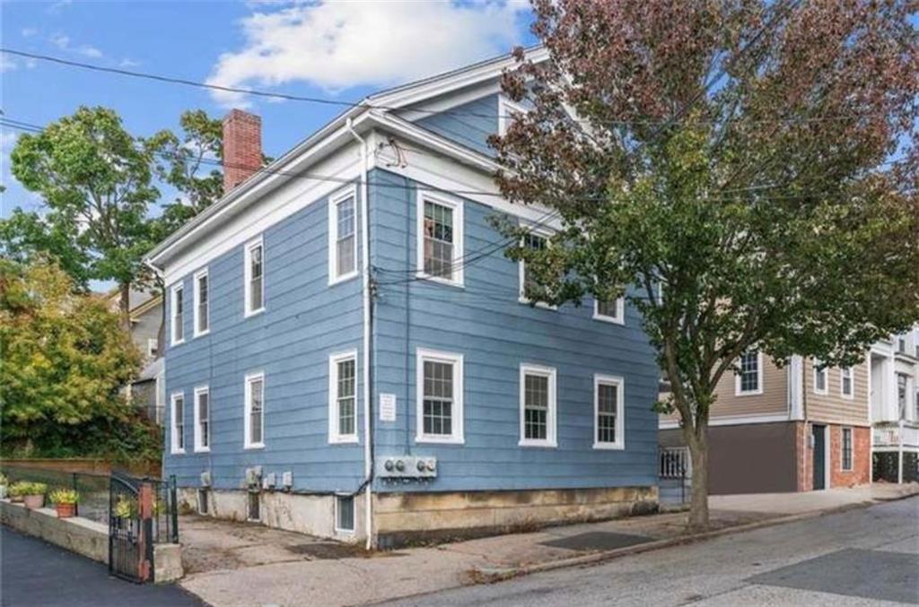 Primary Photo - 65 Arnold St