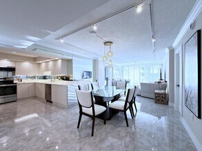 Building Photo - 3546 S Ocean Blvd