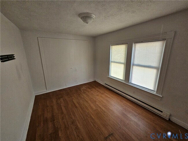 Foto del edificio - 1601 Byron St