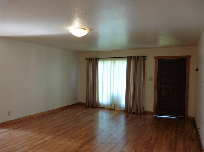Building Photo - 2948 L K Wood Blvd