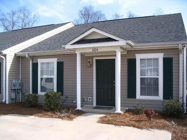 Building Photo - 2240 Bridgeton Rd