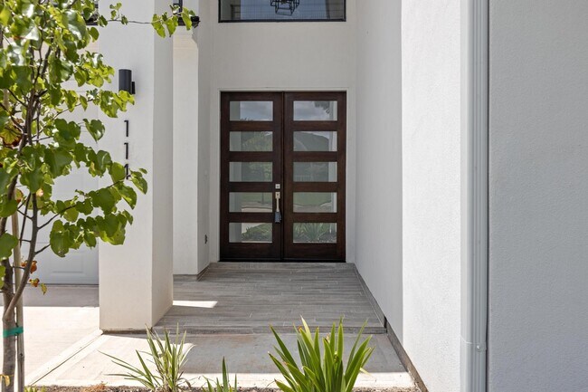 Foto del edificio - 114 Bentwood Dr