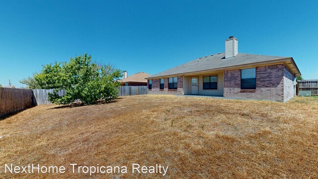 Building Photo - 4 br, 2 bath House - 2710 Littlewood Dr.