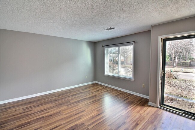 Foto del edificio - 1153 Verlington Dr