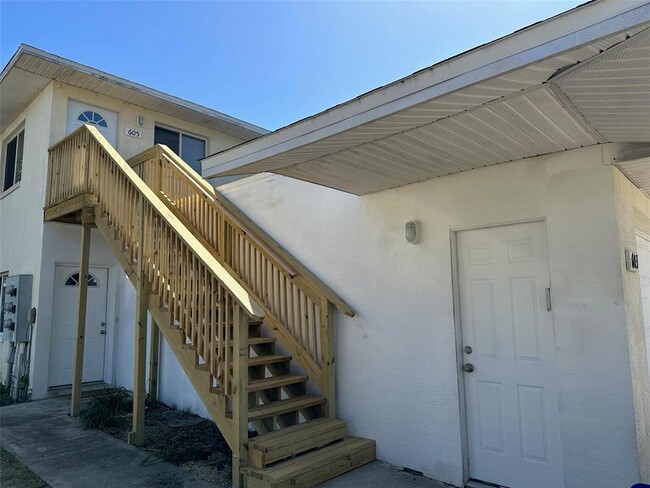 Building Photo - 605 2nd Ave E