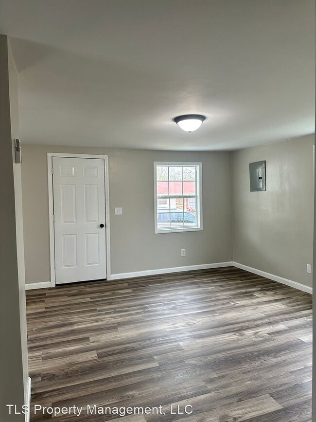 Building Photo - 1 br, 1 bath House - 205 McGee Street