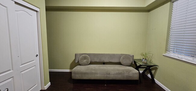 Foto del edificio - 2568 Heron Ct