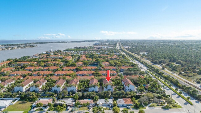 Building Photo - 108 Ocean Cay Way
