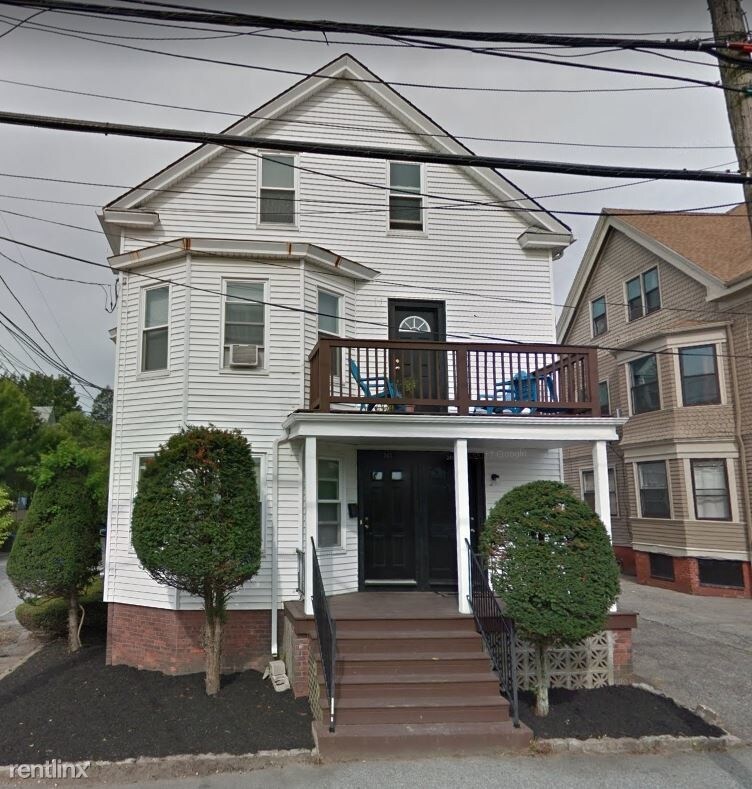 Primary Photo - 8 br, 3 bath Apartment - 300 Hope Street