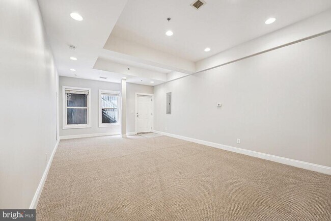 Foto del edificio - 925 12th St NE