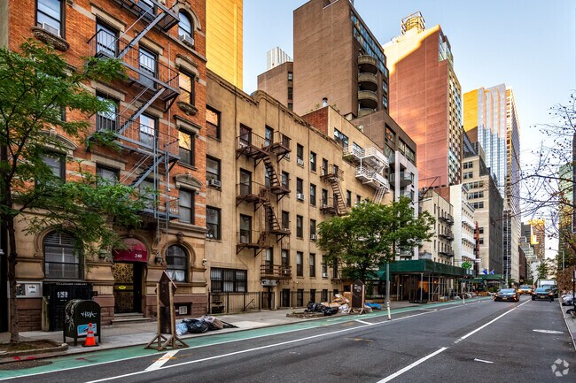 Foto del edificio - 234 E 52nd St