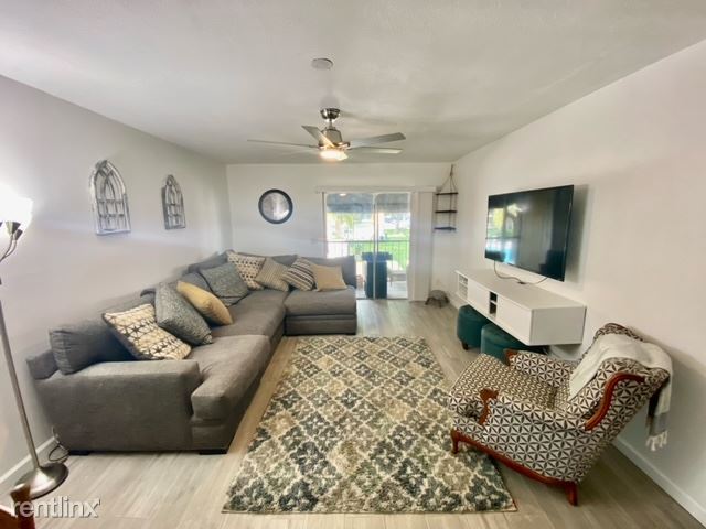 Foto del edificio - 2 br, 2 bath Condo - 3812 North Oak Drive M72