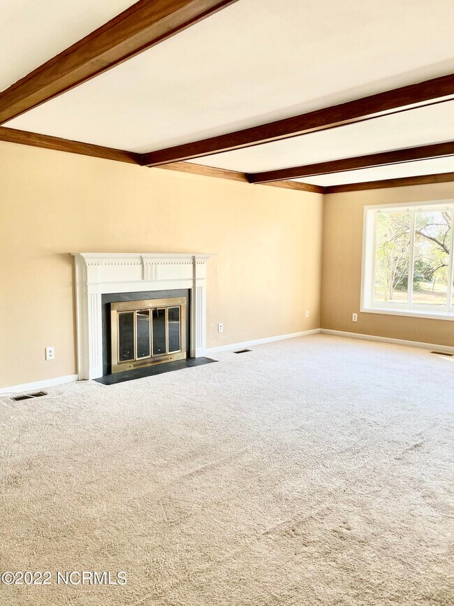 2 Warlick St, Jacksonville, NC 28540 House Rental in Jacksonville, NC