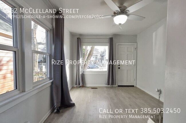 Building Photo - 2-bedroom duplex downtown just steps from ...