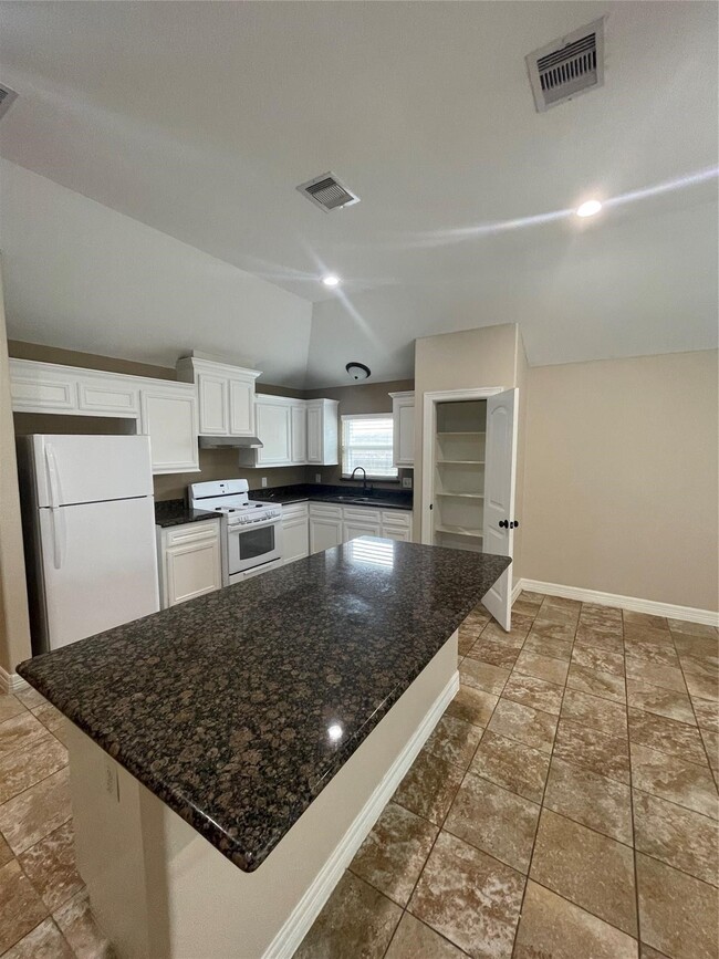 Foto del edificio - 8230 Constellation Ln