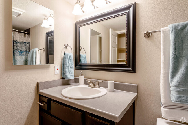 2HAB, 1BA - 875 ft² - Park Sedona Apartments