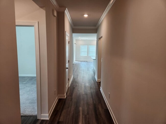 Building Photo - Charming 3-Bedroom, 2-Bathroom Single-Family Home in The Vineyards of Charlotte