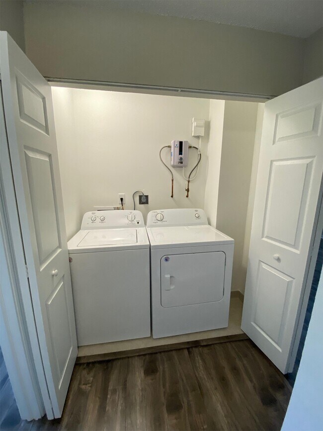 Foto del edificio - 5154 Breckenridge Pl