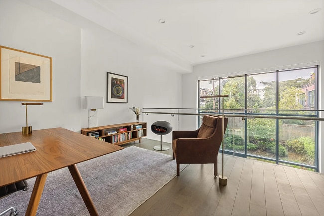 Building Photo - 71 Greene Ave