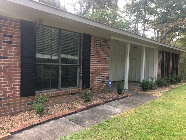 Building Photo - 40 Big Tom Rd